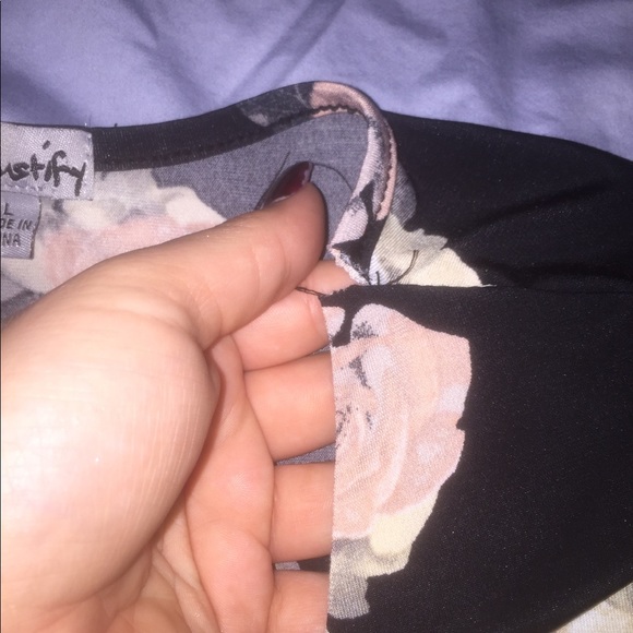 Long sleeve floral dress - Picture 3 of 5